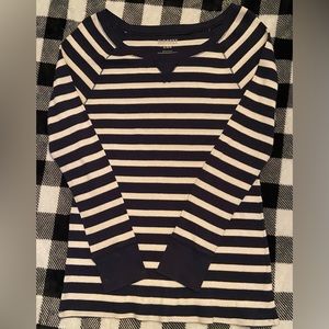 Old Navy long sleeve navy and white striped thermal shirt - Size XL